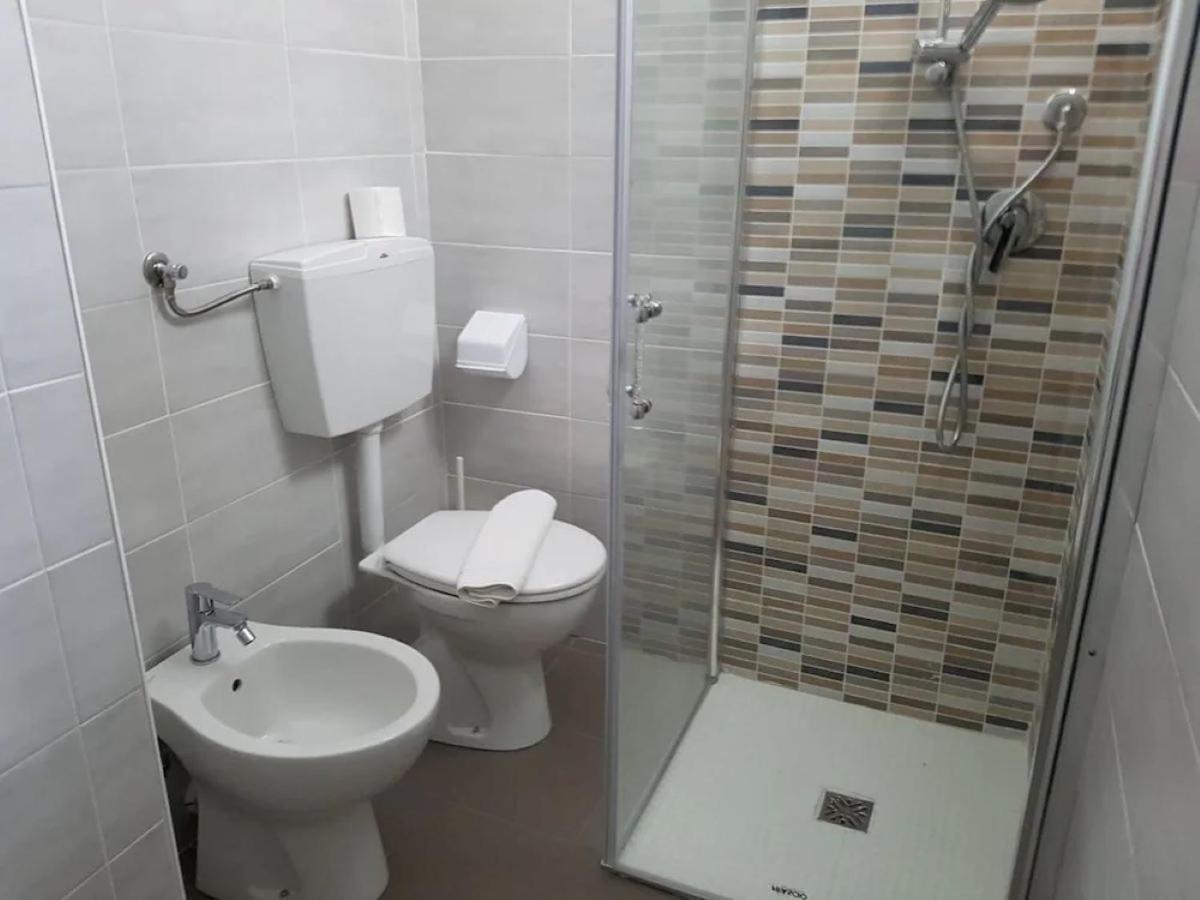 Hotel Piccari Nuova Gestione Rimini Exterior foto