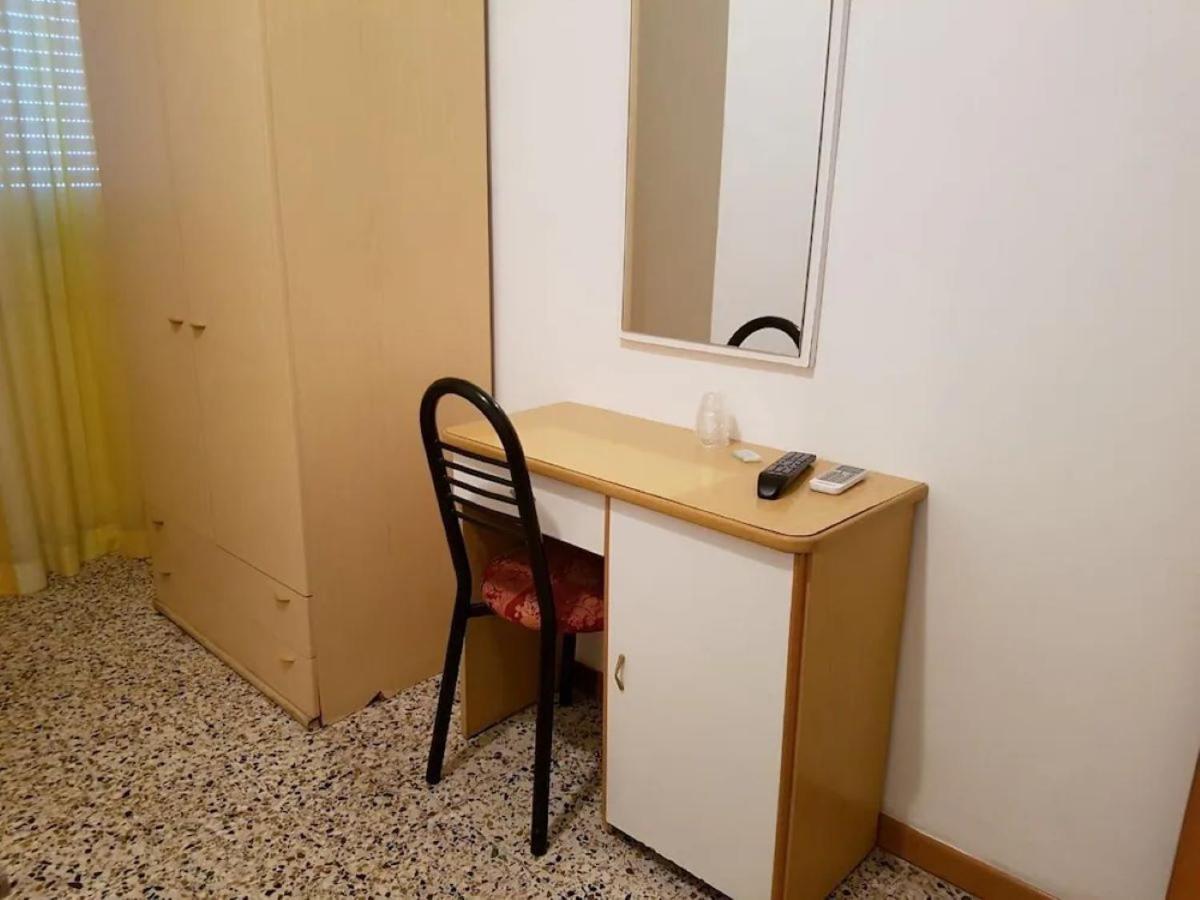 Hotel Piccari Nuova Gestione Rimini Exterior foto