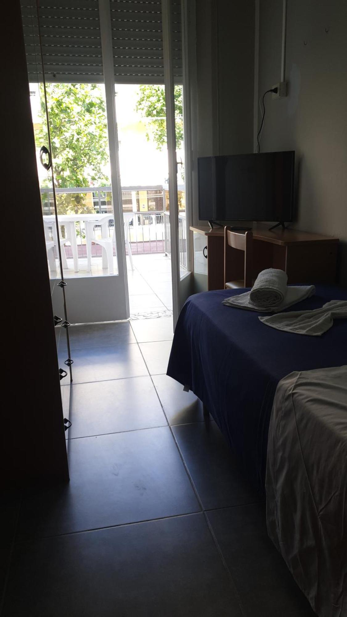 Hotel Piccari Nuova Gestione Rimini Exterior foto
